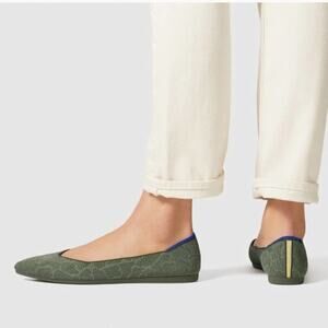 Rothy’s the point safari green size 9 woman’s flat shoes